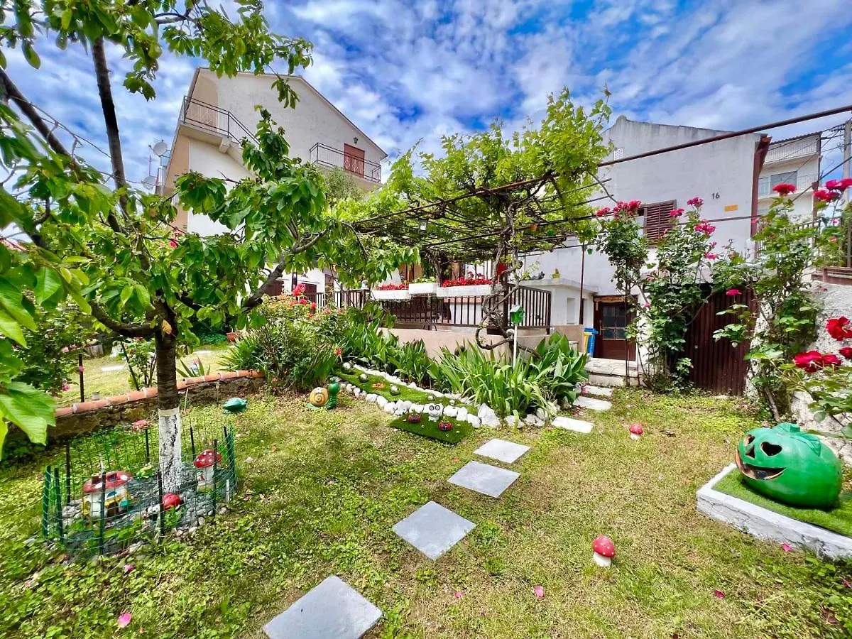 Holiday Home In Crikvenica 42246 Croatia